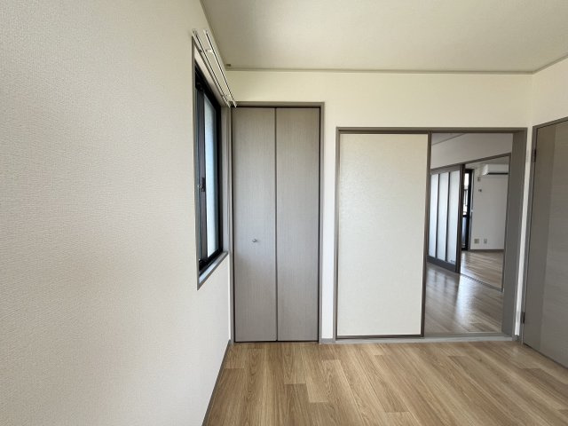 グランディールA棟の収納