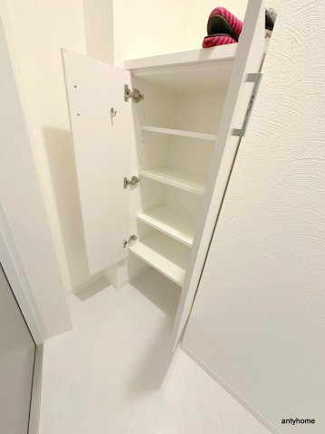 コンフォート滝川公園　仲介手数料無料の収納