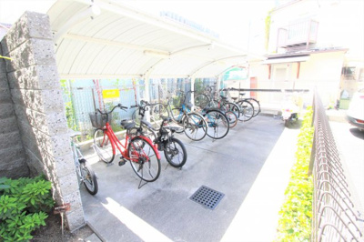 【その他共用部分】 | ユンヌファシリテ | 駐輪場