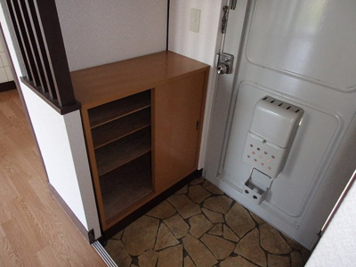 【玄関】 | 吉田マンション | 下駄箱付き