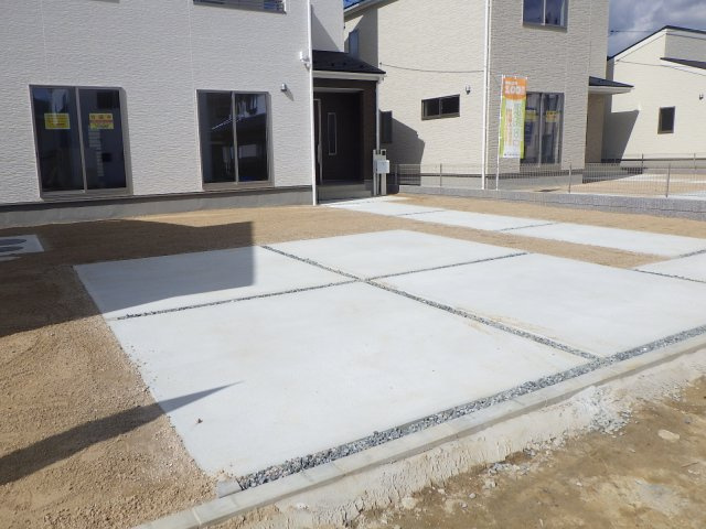 新築戸建　吉田町吉田字鯨多　No.3/No.5の駐車場