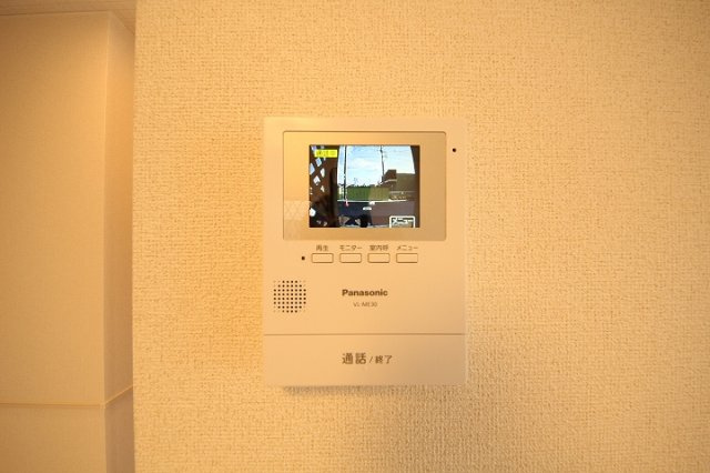 エクセレント・ヒルＡのセキュリティ|モニター付きインターホンです。/2022.7.11撮影。