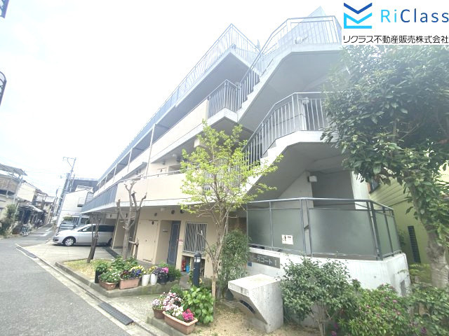 ピースコートⅠの外観|落ち着いた雰囲気の外観です