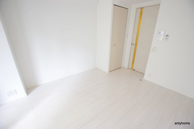 S-RESIDENCE江坂　仲介手数料無料の居間・リビング