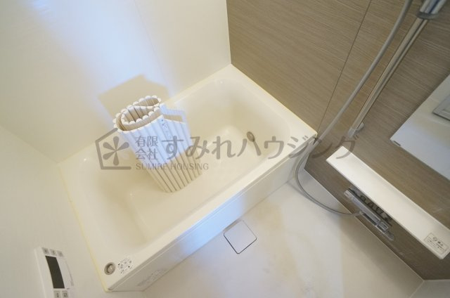 アスターの浴室