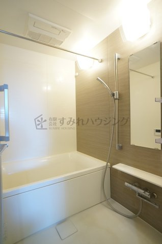 アスターの浴室