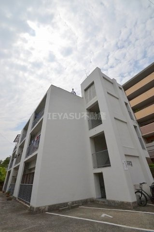 広島市西区己斐西町の賃貸マンションの外観