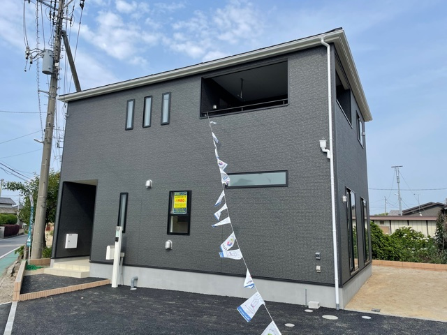 神川町元阿保第3（全2棟）1号棟の外観|おしゃれな外観です