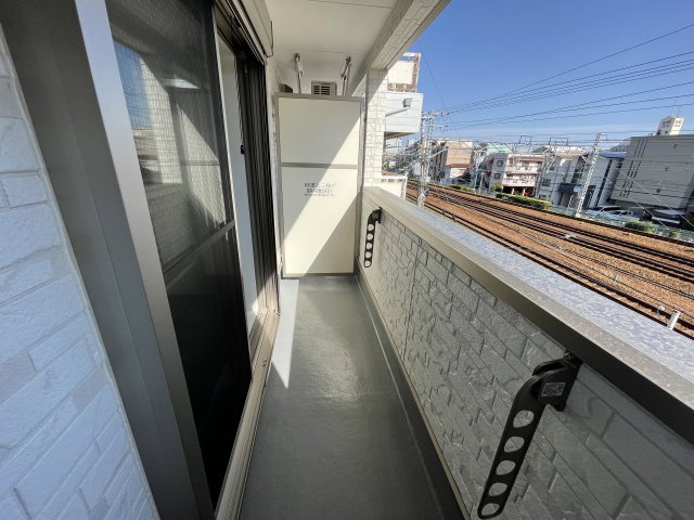 【バルコニー】