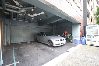 【駐車場】 | 駐車場