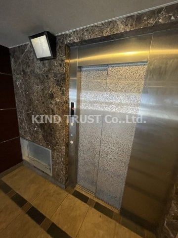 SWISS梅田東のロビー|清潔なロビーです