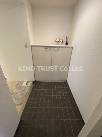 SWISS梅田東の玄関|シンプルで使いやすい玄関です