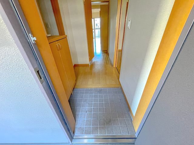 プロスペリタ上町の玄関|シンプルで使いやすい玄関です