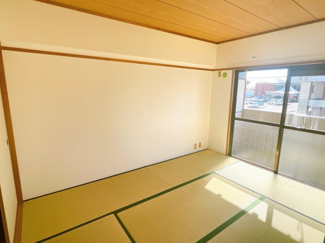 リッチタウンの和室