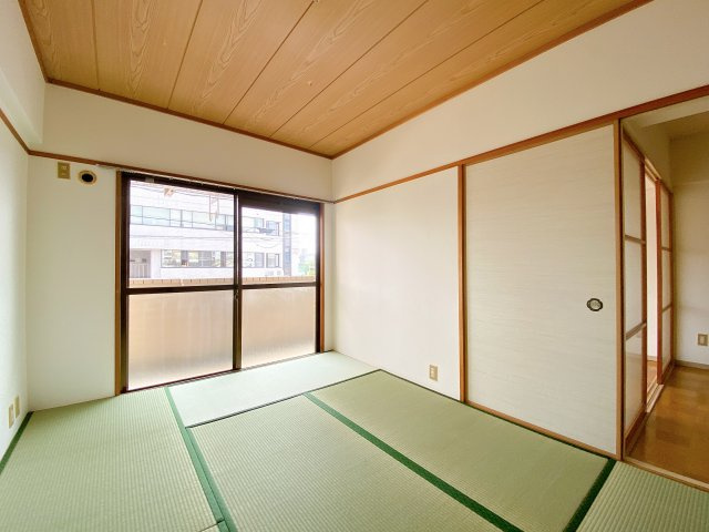 リッチタウンの和室