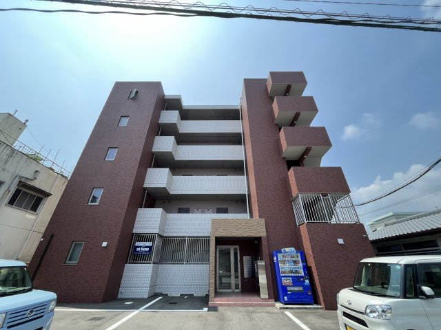 バンベールイースト