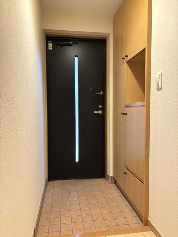 【玄関】