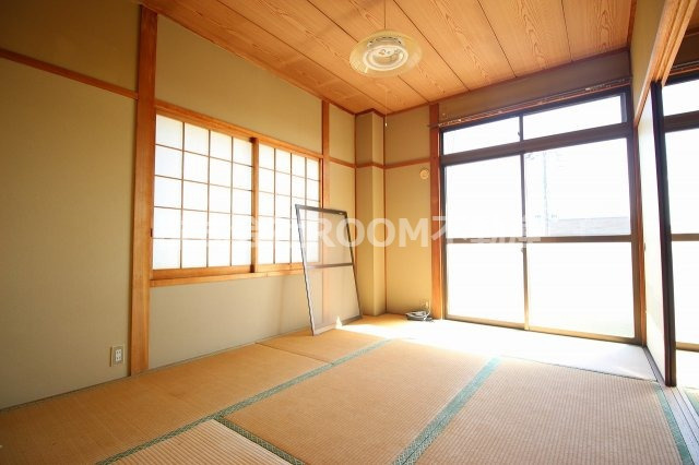 コーポ柳橋の和室