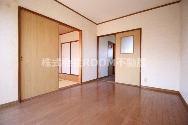 誠コーポⅡの居間・リビング