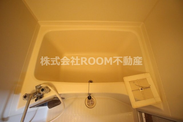 誠コーポⅠの浴室