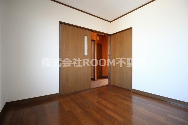 誠コーポⅠの洋室