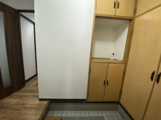 【玄関】 | ヴィーブル針中野