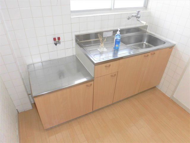 リバティはやの　Bのキッチン