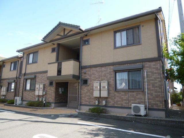 エルドラードＡの外観