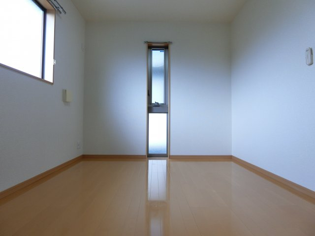 アムールカーサ・アレーグレの子供部屋|同物件別部屋