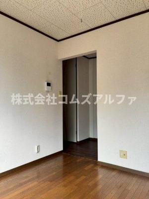 【内装】 | ヴィラフローレスタ | ヴィラフローレスタ　洋室