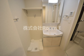 【洗面所】 | ラクラス堺筋本町（旧フォーリアライズ堺筋本町 | 脱衣スペースもあります