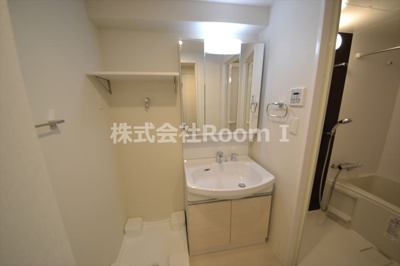 【洗面所】 | ラクラス堺筋本町（旧フォーリアライズ堺筋本町 | コンパクトで使いやすい洗面所