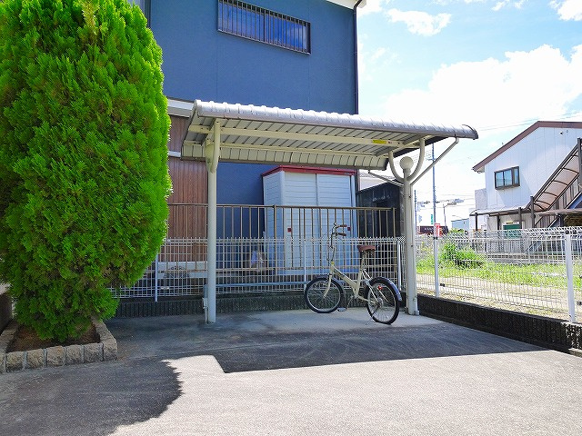 フローリッシュいづみⅡのその他共用部分|駐輪場