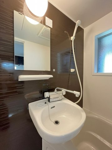 テラスレジデンスあさぎりの洗面所