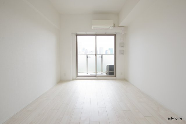 エスリード京橋グランテラス　仲介手数料無料の居間・リビング