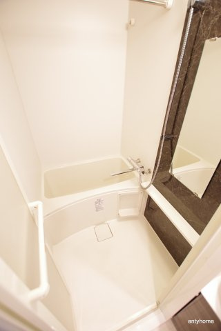 エスリード京橋グランテラス　仲介手数料無料の浴室