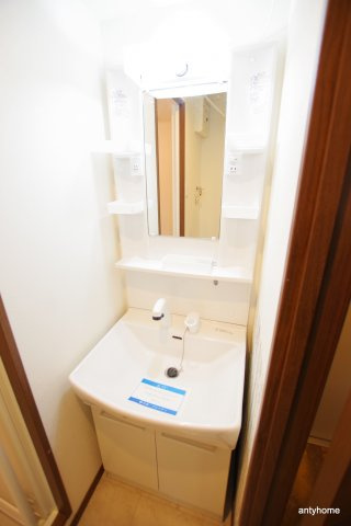 ウインズコート都島　仲介手数料無料の洗面所