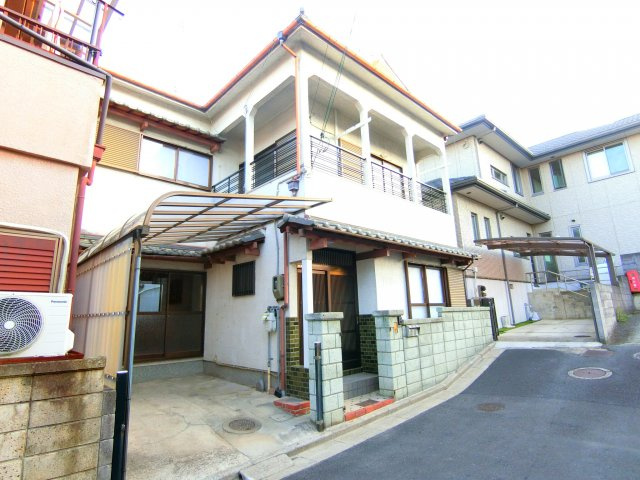 楠町西貸家