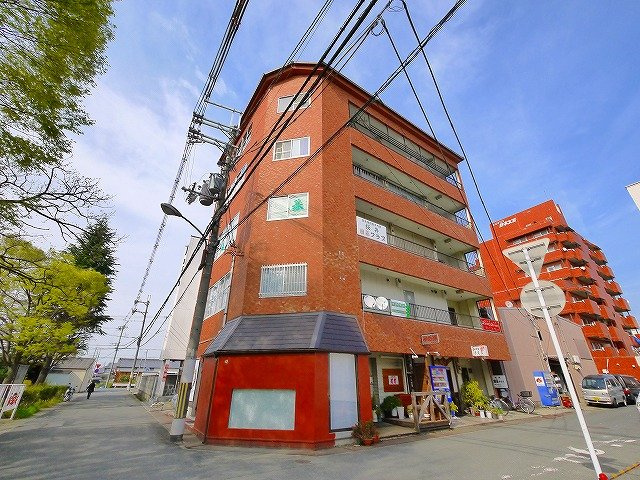 M’ｓ粟殿の外観