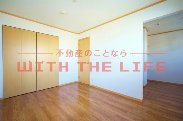 【キャッシュバック対象】ティファニーの居間・リビング|こちらのリビングで趣味の時間をお楽しみください