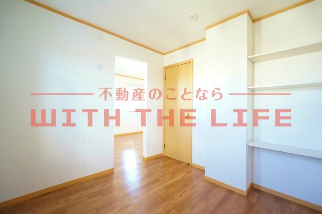 【キャッシュバック対象】ティファニーの洋室|落ち着いた色調の洋室です