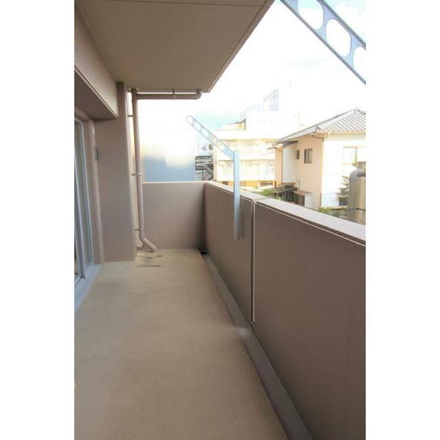 熊本市中央区本山３丁目の賃貸マンションのバルコニー