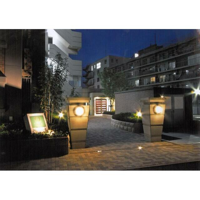 熊本市中央区本山３丁目の賃貸マンションのエントランス