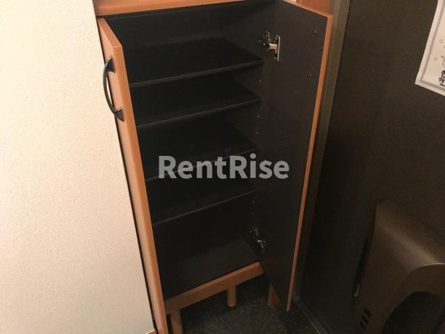 ラッキーズハイツ|下駄箱