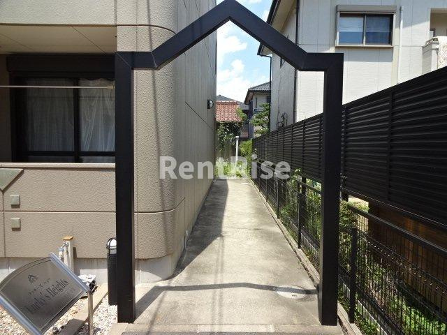 ラッキーズハイツの駐車場|外観写真その他3