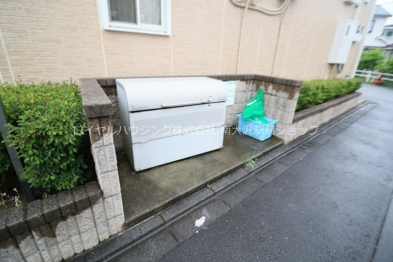 ☆敷地内ごみ捨て場☆