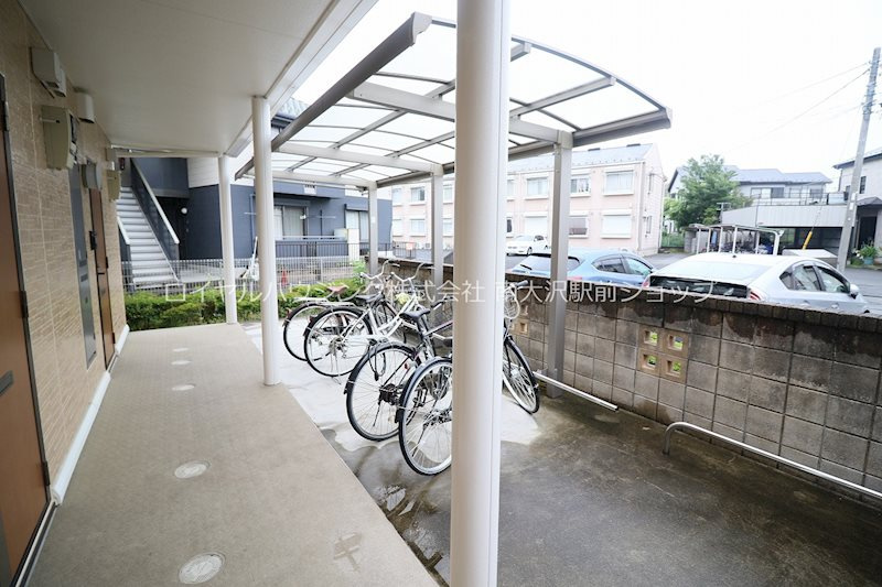 ☆駐輪場は屋根付き☆