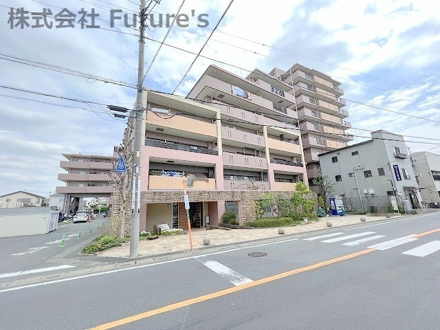 ロータリーパレス三郷金町の外観|中古マンション・新規内装リフォーム済！
