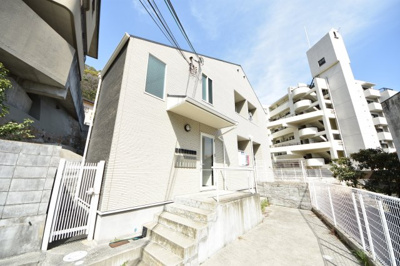 【外観】 | グランシャリオ山本通2