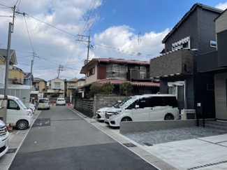 【前面道路含む現地写真】